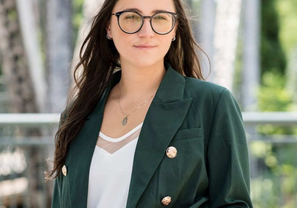 Amber M Naiman
